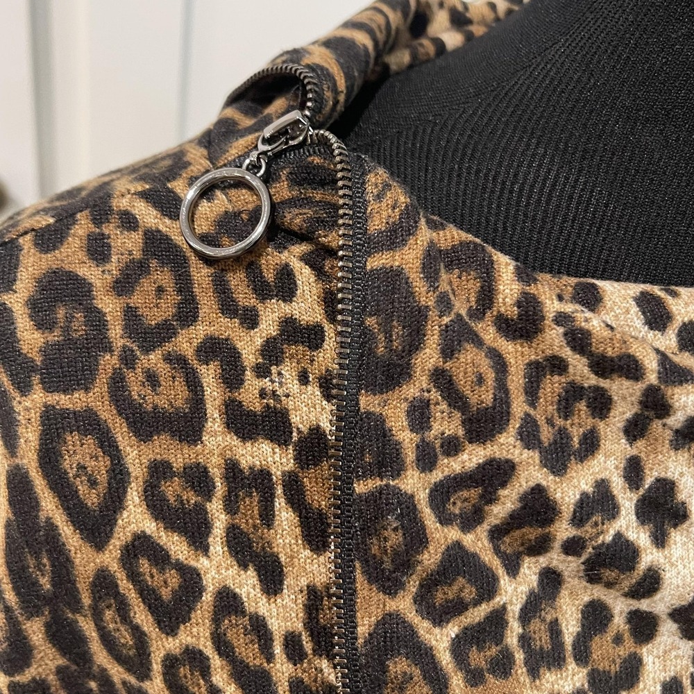 Calessa Tunic Womens 2X Brown Leopard Print Asymmetrical Top Sweater Bohemian - Picture 2 of 9